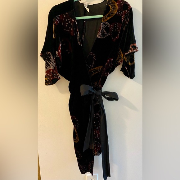Diane Von Furstenberg Multicolor Velvet Printed Wrap Dress - Picture 6 of 11